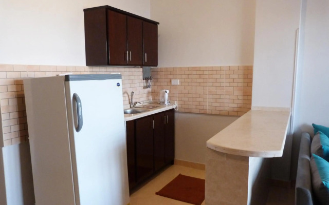 Luxor Plaza House