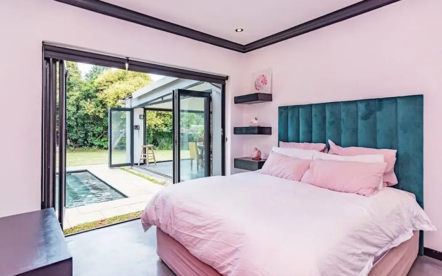 The Urban Sanctuary Boutique Hotel
