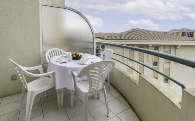Villa LOpen Fréjus 38511