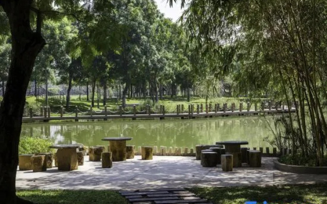 Urban Zen Saigon - Celadon Aeon Mall