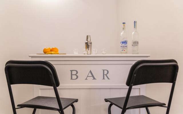 Design Apartment at Spaccanapoli by Wonderful Italy