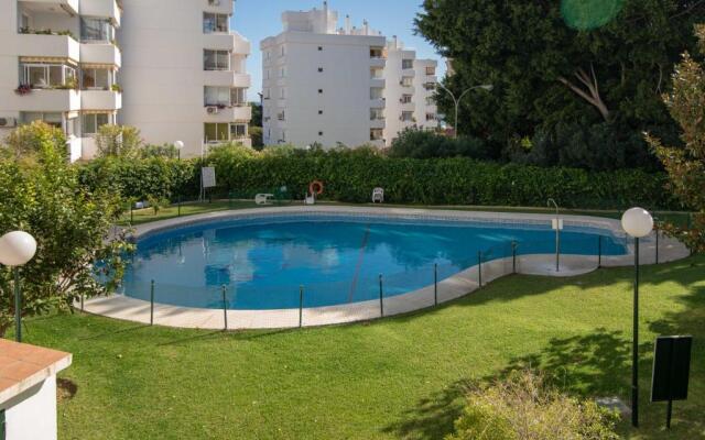 N&A Myramar 1BDR Recently Renovated Penthouse