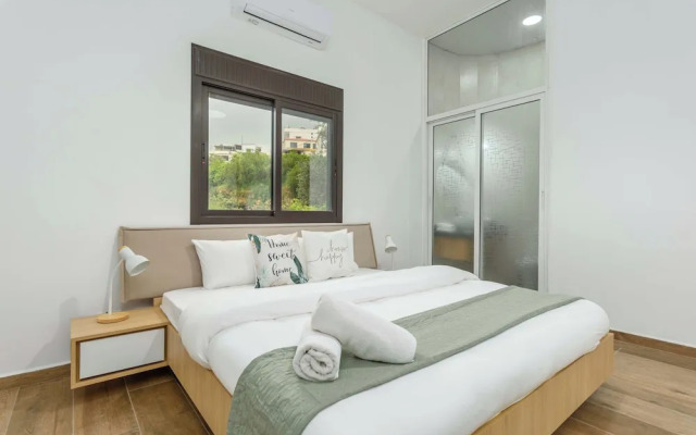 Vista 2-Bedroom Apartment in Batroun