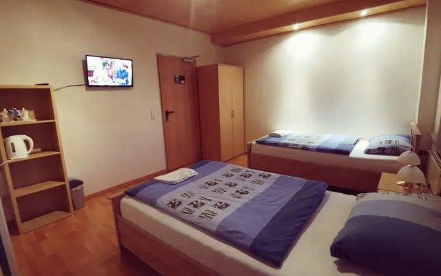 Home Inn Hotel