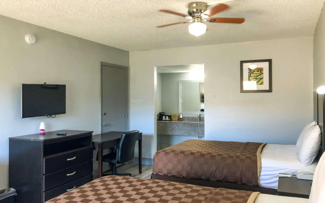 Rodeway Inn Sun City Center