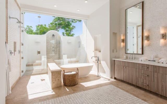 Long Bay Villas - Villa Sky