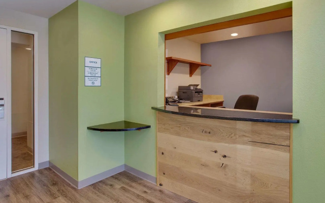 Studio 6 Extended Stay Birmingham Pelham AL