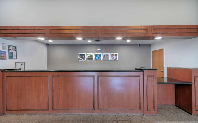 Motel 6 Walton, KY - Richwood - Cincinnati Airport South