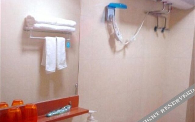 Jingjing Theme Apartment Hotel