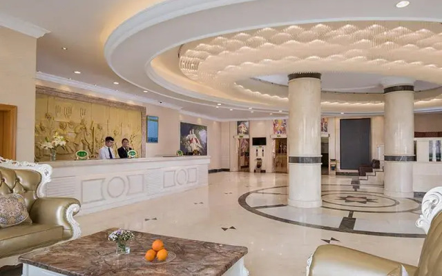 Vienna Hotel Inner Mongolia Hohhot Railway Station Gongzhufu Metro Station