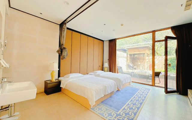 Purpureus Hot Spring Villa