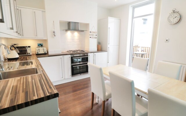 3 George Street, Whitby