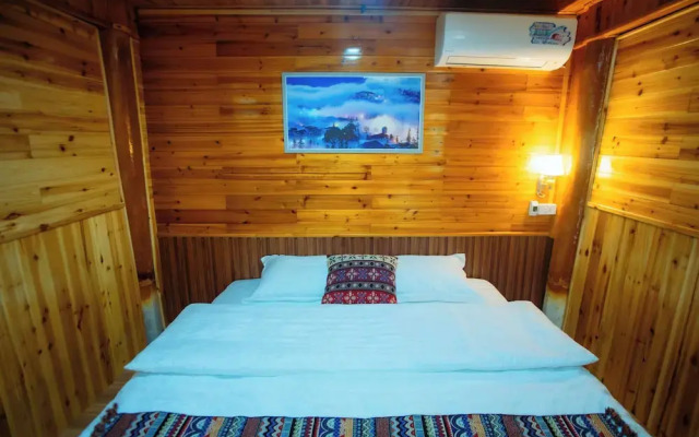 SaPa Village Retreat - Dine & Coffee