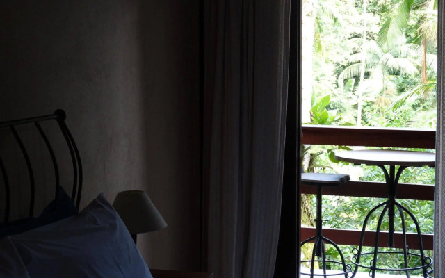 Chalé Vale das Flores