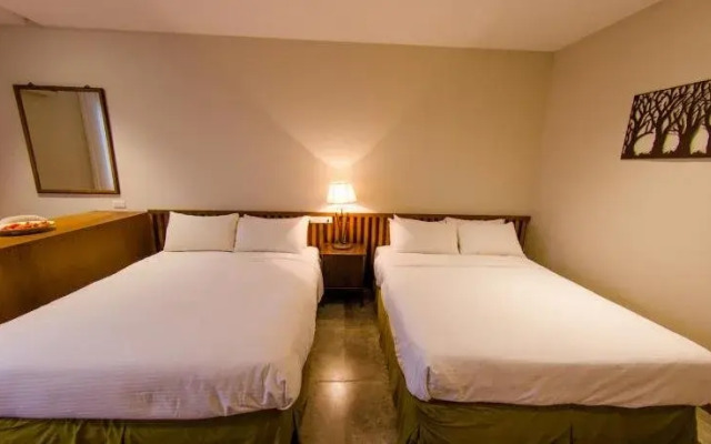 Palm Tree Hotel Kenting