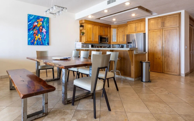 Playa Blanca 3 Bedroom Condo by RedAwning