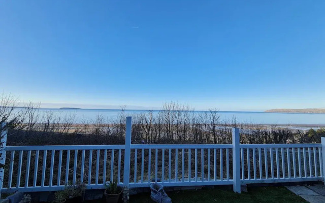 Stunning Sea View Blue Haven in Penmaenmawr