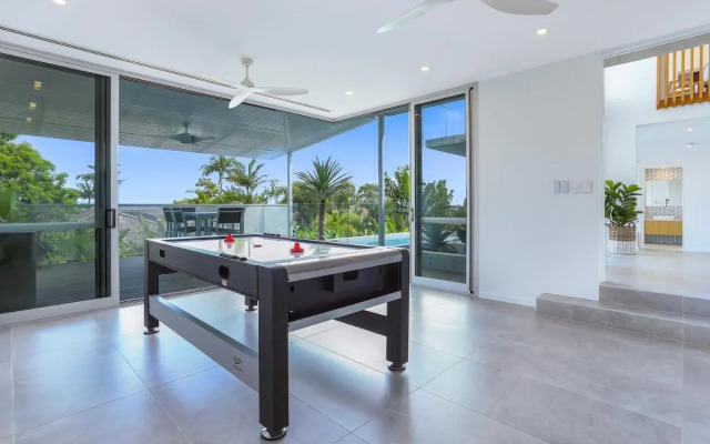 Magnificent views on Arkana, Noosa Heads