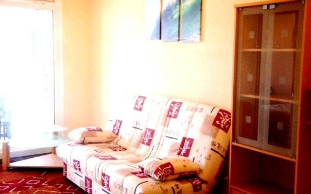 114-bonito Apartamento al Canal