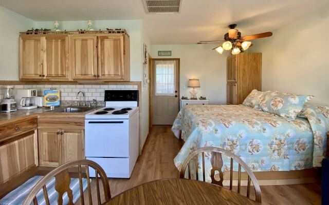 NC 12 56821-31 Condo by RedAwning