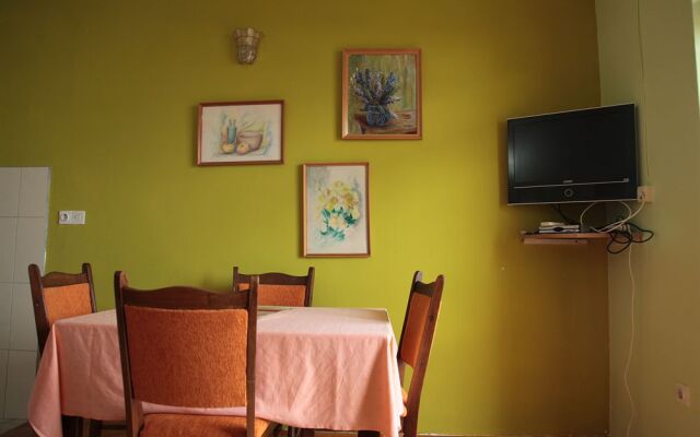 Patak's Place