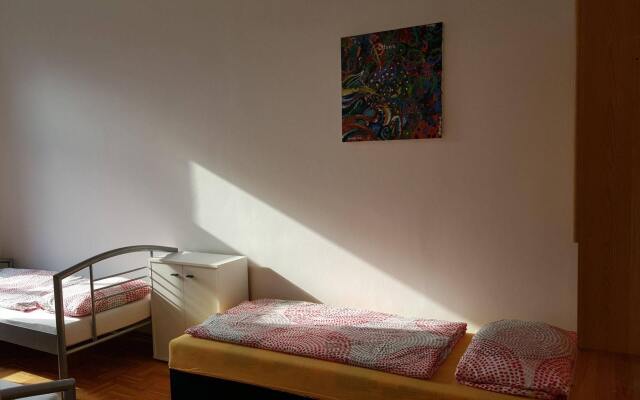 Raisa Apartments Lerchenfelder Gürtel 30