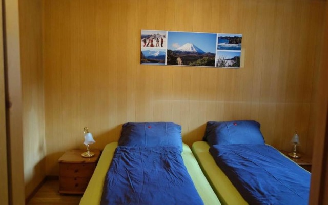 Haus Roserta – Guest Rooms – Lenk