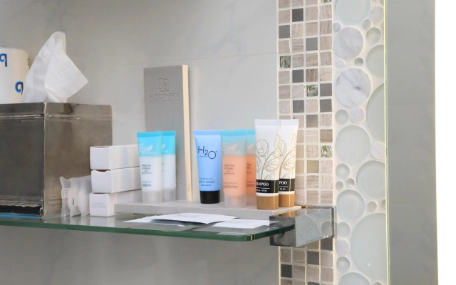 Ithaca of South Beach Hotel