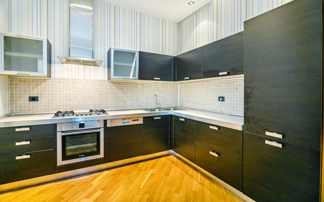 Zarifa Aliyeva str. 28 M63 Daire