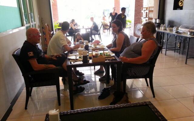 Purimas Resortel