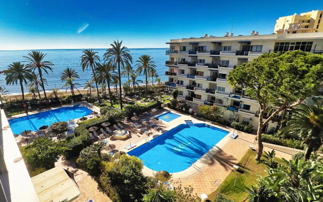 Skol 302 Super One-bedroom Duplex with Sea Views