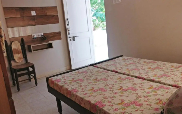 ''Go Desert'' Homestay