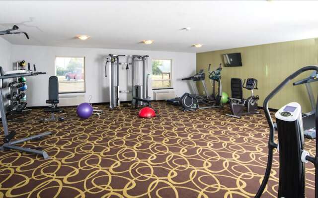 Western Star All Suites Carnduff