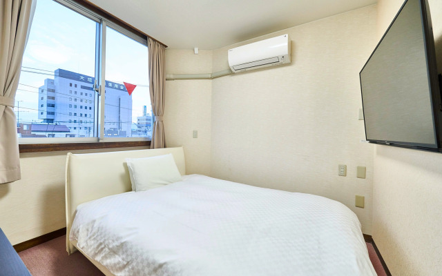 Okasan Hotel