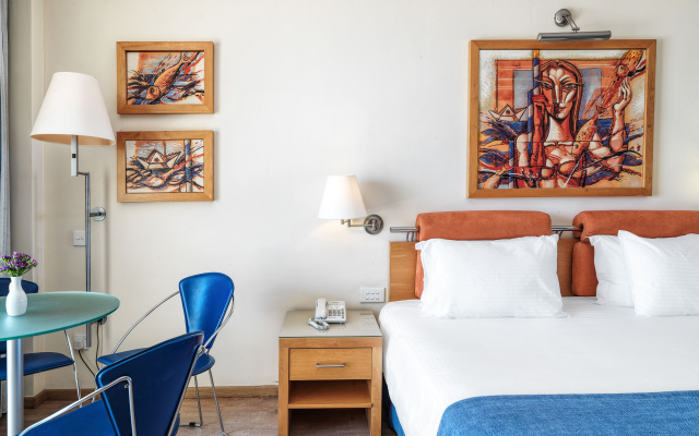 St Raphael Resort & Marina