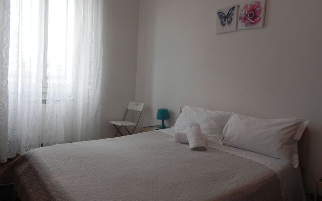 Giuly GuestHouse