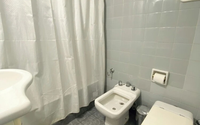 RentUp-Elegancia con balcón. Recoleta