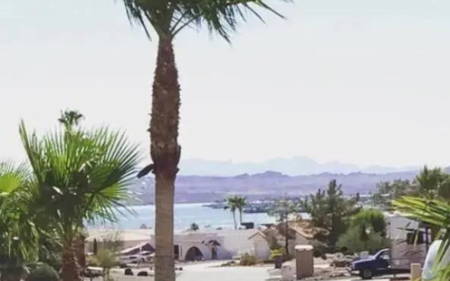 Ultimate Backyard-Pool/Spa. Slide. Lakeview. Ball