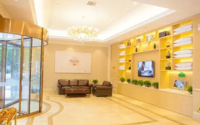 Vienna 3 Best Hotel (Rizhao Lighthouse Scenic Area)