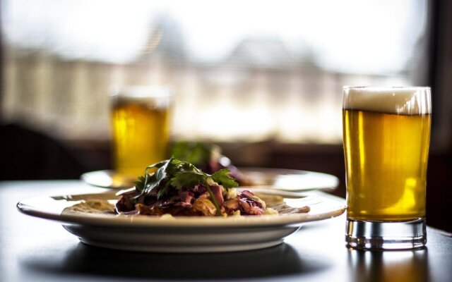 Ye Olde Argyler Lodge