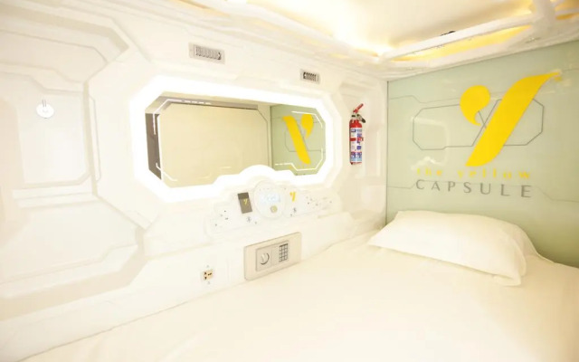 The Yellow Capsule Cancun Close to Airport