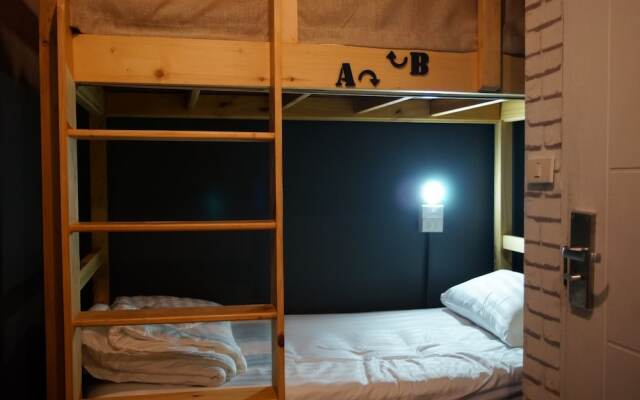 Nine Nimman Chiang Mai - Hostel