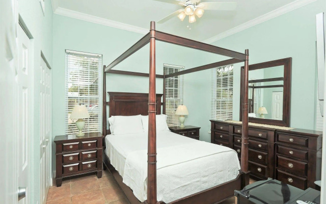Shangri-La Boutique Bed & Breakfast