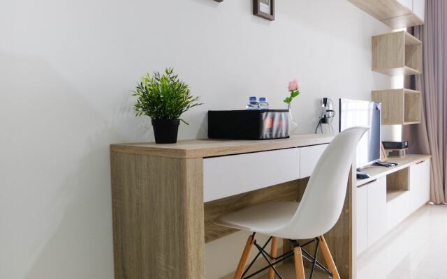 Cozy Studio Apartment @ Springwood Residence
