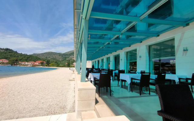 Admiral Grand Hotel