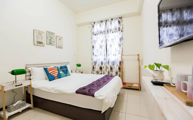 Lane 82 B&B