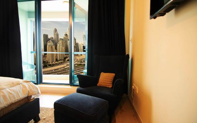 LUX BNB Jumeirah Lake Towers