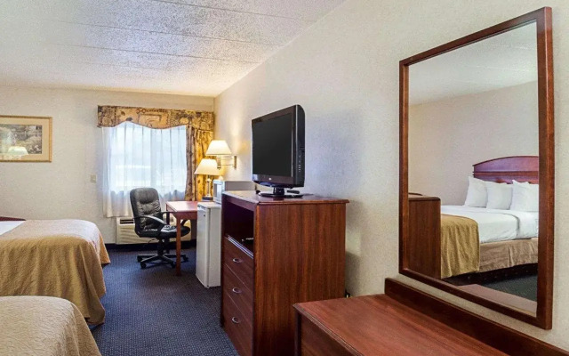 Quality Inn & Suites Worcester MA