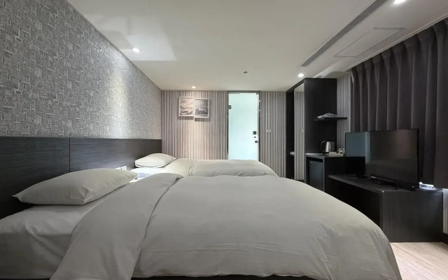 Golden Pacific Hotel- Taichung