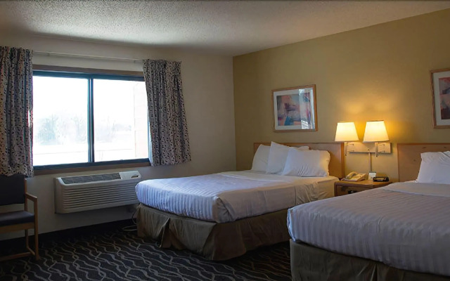 Boarders Inn & Suites by Cobblestone Hotels - Wautoma